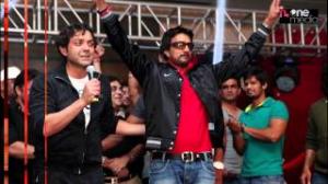 Watch Celebrities At Celebrity Cricket League Glam Night Party 2013 Video