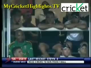 Watch R McLaren Last Ball Six off J Franklin South Africa vs New Zealand 3rd ODI Jan 25 2013 Video