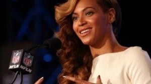Watch Beyonce sings US national anthem live for Super Bowl press in New Orleans Video