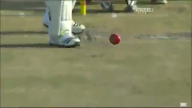 Watch Mohammad Hafeez 4-16 Pakistan Vs South Africa 1st Test Feb 2013 Video