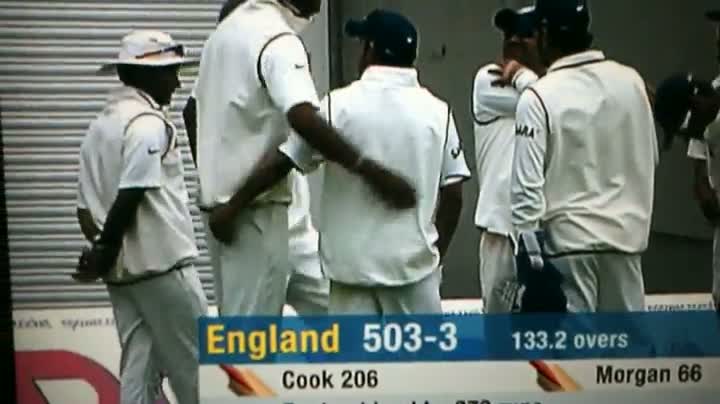 Watch Indian Cricketers Get a Fruity in the Huddle Video