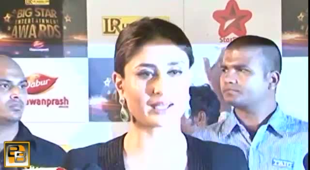 Watch Kareena Kapoor turns SIZE ZERO again Video