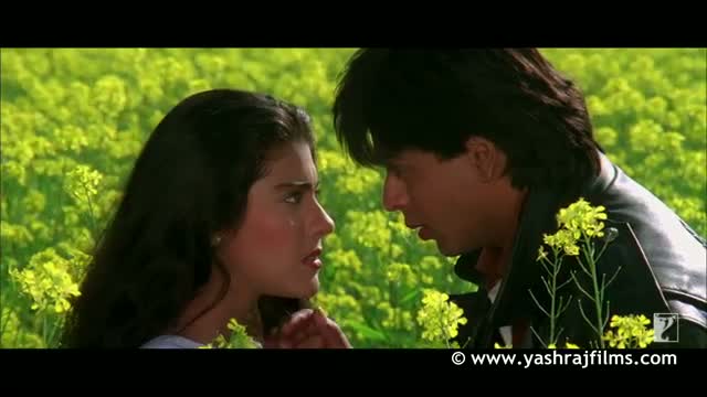 Watch Mujhe Yahaan Se Le Chalo Raj - Scene - Dilwale Dulhania Le Jayenge Video