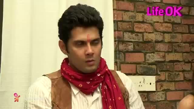 Watch Welcome: Baazi Mehmaan-Nawaazi ki - Unseen- Pyaar Vyaar Video