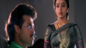 Watch Pavitra Bandham Scenes - Soundarya pleased with Venkatesh's attitude - Venkatesh, Soundarya - Telugu Cinema Movies Video