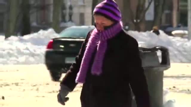 Watch Almost 2 Feet of Snow in Hartford Video