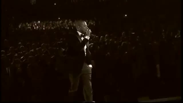 Watch Grammys 2013: Justin Timberlake performs 'Suit and Tie' with Jay-Z at the Grammys Video