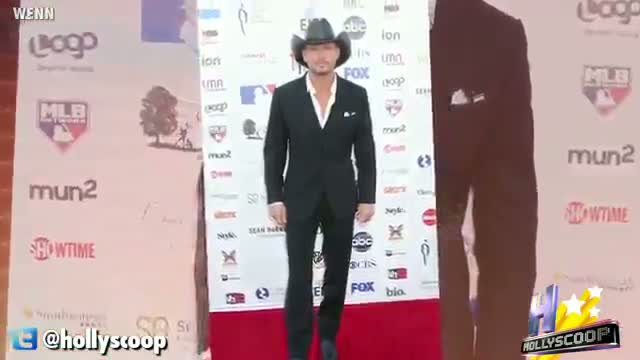 Watch Tim McGraw & Faith Hill Color-Coordinate At 2013 Grammys Video