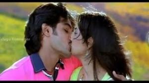 Watch Love Shots - Part 15 - A Collection of Heart Warming Love Scenes from Telugu Movies - Telugu Cinema Movies Video