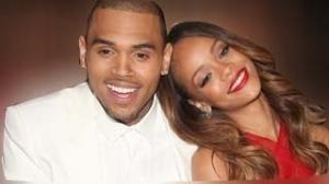 Watch Rihanna & Chris Brown HEAT UP the Grammy Awards 2013 Video