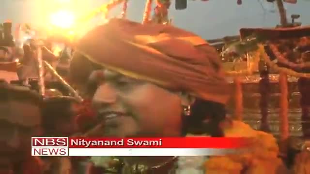 Watch Nirwani Akahada bestows Nityanand as Mahamandaleshwar Video