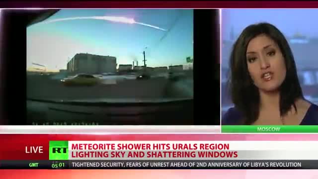 Watch Meteorite Crashes in Russia's Urals - Video Footage 02-15-2013 Video