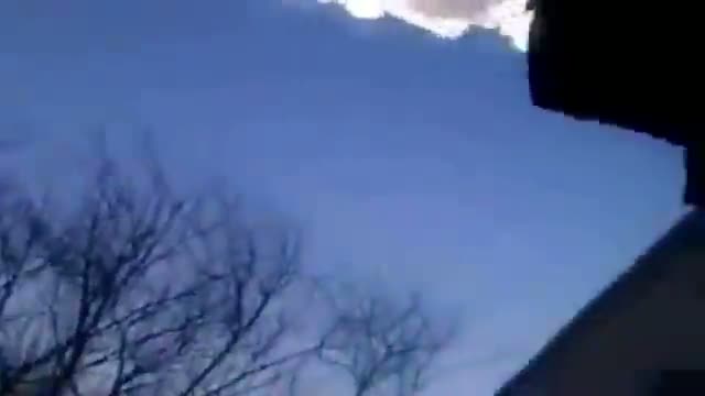 Watch Meteorite crash in Russia: Explosions in Chelyabinsk Video Video