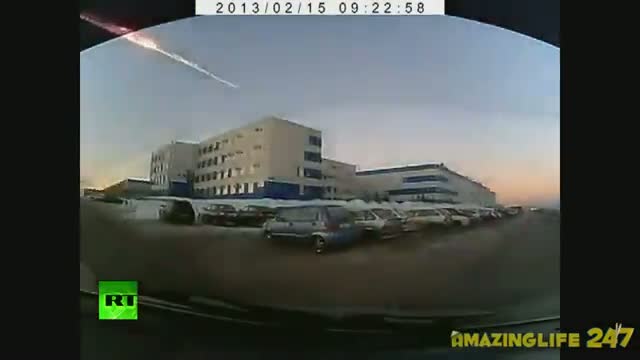 Watch Russian Meteor Explosion - Video of Massive Meteorite Crash Video
