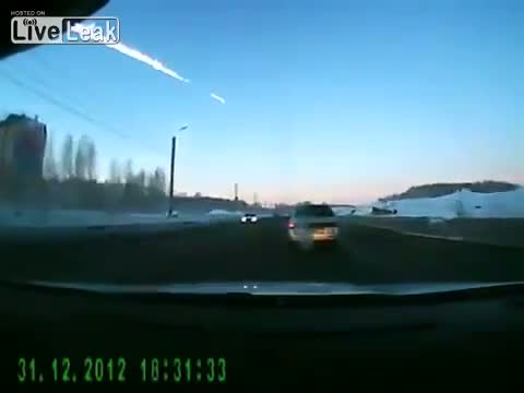 Watch Incredible Meteor Crash in Russia's Ural Mountains 15.02.2013 Video