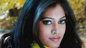Watch Chinna Cinema Movie Songs - Puthadi Bomma Song Trailer - Arjuna Kalyan, Suman Komal - Telugu Cinema Movies Video