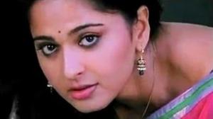 Watch Mirchi Romantic Trailer - Anushka, Prabhas - Telugu Cinema Movies Video