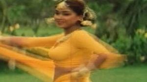 Watch Abbaigari Pelli Movie Songs - Sandelalo Song - Simran, Suman - Telugu Cinema Movies Video