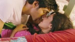 Watch Pad Gaye Tere Pyaar Mein (Official Full Video Song) - Akaash Vani (2013) Video