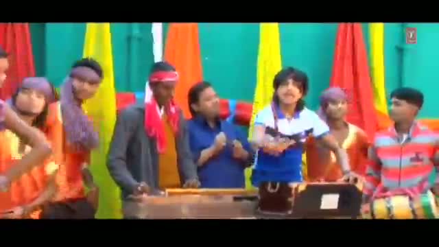 Watch Banwai Da Gahanwa - Bhojpuri Holi Video Song - Lutava Khol Ke Video