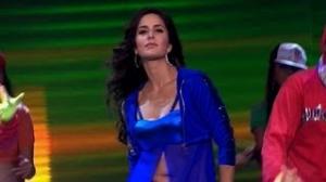 Watch Katrina kaif Hot Dance Performance at CCL Glam Nights 2013 Video
