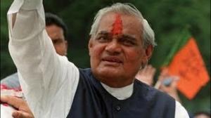 Watch Atal Bihari Vajpayee (10th Prime Minister of India) Profile & Biography Video