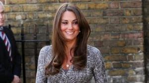 Watch Kate Middleton Reveals Her Bump Video