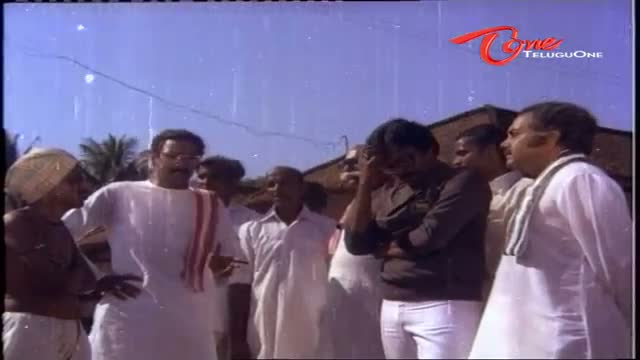 Watch Telugu Comedy Scene From Intlo Ramayya Veedilo Krishnayya Movie - Hilarious Scene Between Chiranjeevi - Village Elders - Telugu Cinema Movies Video