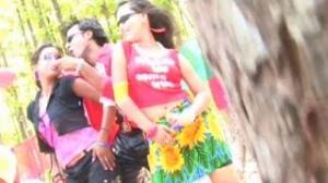 Watch Bhauji Ki Bahiniya Hogail Ba Taiyaar Ba - Khortha Full Video Songs - Garma Garam Album Munna Raja Video