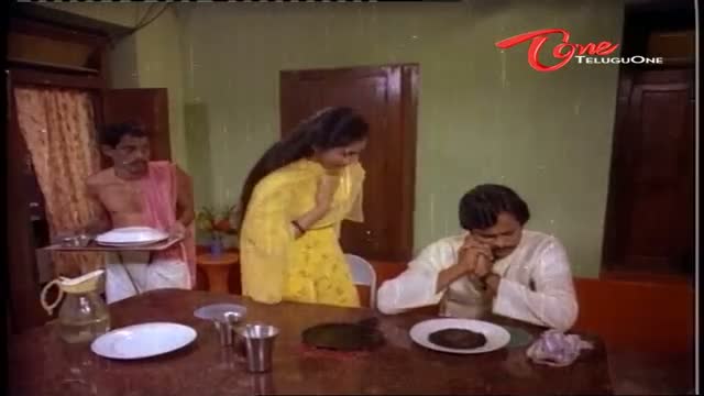 Watch Telugu Comedy Scene From Intlo Ramayya Veedilo Krishnayya Movie - Hilarious Scene Between Chiranjeevi - Madhavi - Telugu Cinema Movies Video