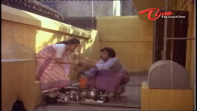 Watch Telugu Comedy Scene From Intlo Ramayya Veedilo Krishnayya Movie - Chiranjeevi Romance With Madhavi - Telugu Cinema Movies Video