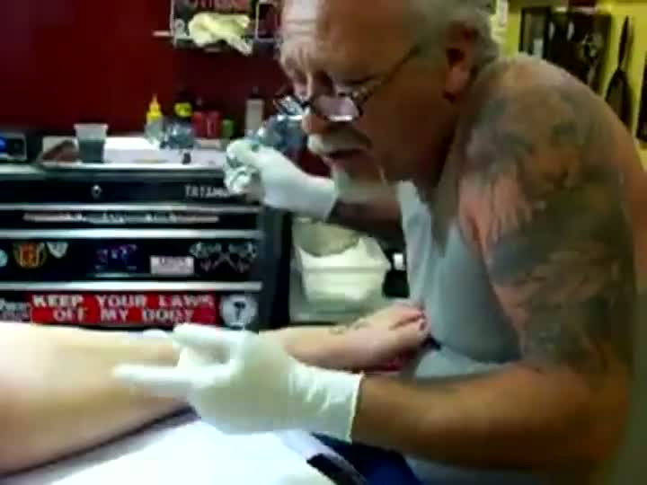 Watch THIS GUY IS THE REAL DEAL Video