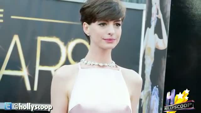 Watch Anne Hathaway Wins Top Honor At The 2013 Oscars Video