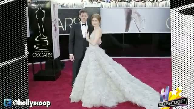 Watch Amy Adams Stuns In Elegant 2013 Oscars Gown Video