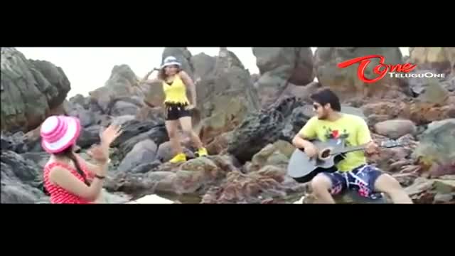 Watch Jai Sri Ram Movie Songs - Yedhalona Song - Uday Kiran, Reshma - Telugu Cinema Movies Video