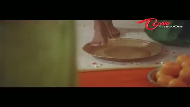 Watch Prema Chadarangam Movie Songs - Gummadamma Song - Reema Sen - Vishal - Telugu Cinema Movies Video