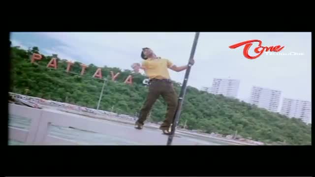 Watch Naa Manasukemaindi Movie Songs - Sakhude Sakhude Song - Sindhu Tolani, Paramesh - Telugu Cinema Movies Video