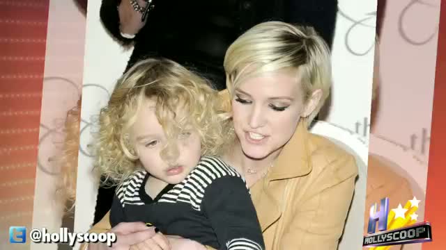 Watch Breaking News - Ashlee Simpson's Hard Partying Worries Baby-Daddy Pete Wentz Video