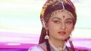 Watch Ekalavya Movie Songs - Saira Monagada Song - Krishna & Jayaprada - Telugu Cinema Movies Video