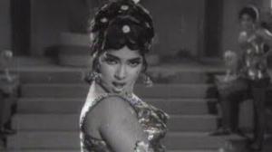 Watch Jagath Kiladilu Movie Songs -Kiladeelu Lokamantha Song - Krishna, SVR, Vanisri - Telugu Cinema Movies Video