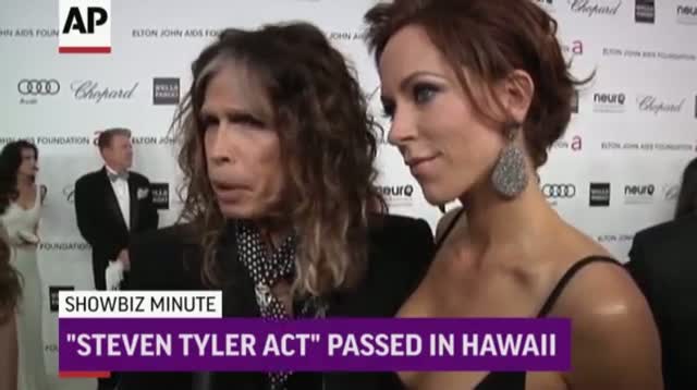 Watch ShowBiz Minute: Jepsen, Tyler, MTV Movie Noms Video