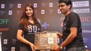 Watch Shruti Hassan Pledges For Earth Hour 2013 Hyderabad Video