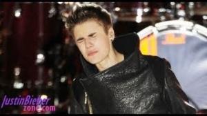 Watch Justin Bieber Collapses Rushed to Hospital - London Concert 2013 Video