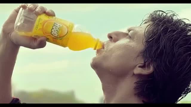 Watch Frooti Ad 2013 - Feat.Shahrukh Khan Video