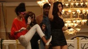 Watch Bum Pe Laat (Song Teaser) - Himmatwala - Ajay Devgn & Tamannaah Video