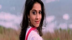 Watch Taj Mahal Movie Songs - Nee Meede Manasupadi Song - Sivaji, Shruthi, Brahmanandam - Telugu Cinema Movies Video