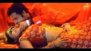 Watch Laal Chunariya Wali (Bhojpuri Title Video Song) Feat.Rinku Ghosh Video