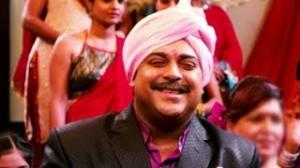 Watch Dad vs Son - Dialogue Promo 2 - Mere Dad Ki Maruti Video