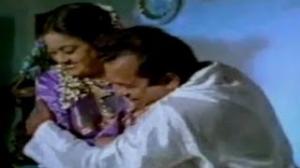 Watch Telugu Comedy Scene From Velugu Needalu Movie - Romantic Scene Between Brahmanandam & His Girlfriend - Telugu Cinema Movies Video