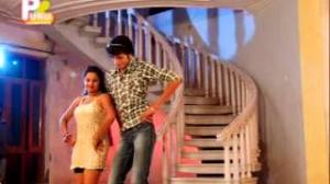 Watch DHORI ME CHEDA (Latest Bhojpuri Hot Item Song Of 2013) By Trilok Lahari - From Lahnga Me Doordarshan Video